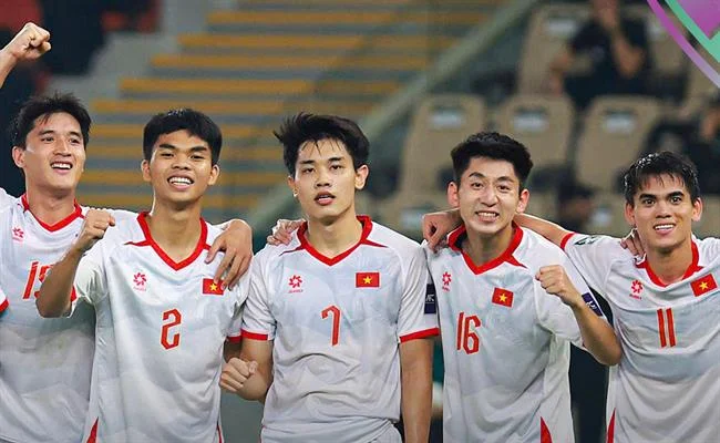 Khuyến mãi đặc biệt cho các sự kiện thể thao lớn tại 77 ball web